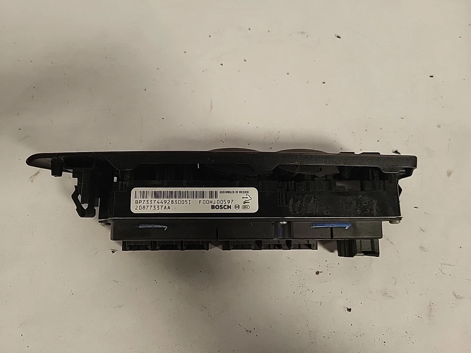 2009-2014 GMC Yukon Cadillac Escalade Driver LH Passenger RH Window Switch.  PP2 — 第 3/4 张图片