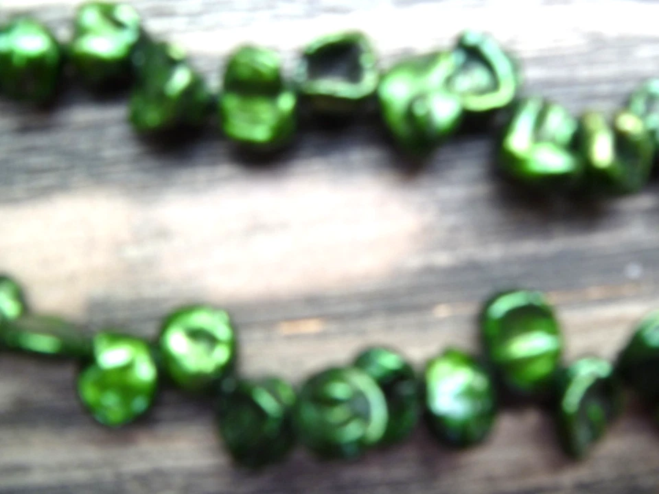 Two 15 inch Strings Vibrant Emerald Green Keshi or Cornflake Freshwater Pearls - Image 3 of 4