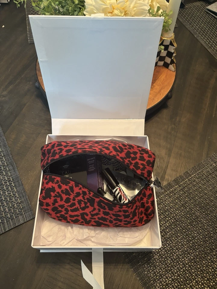 Sisley Perfume Belleza Bolsa Regalo Set Boda Vacaciones Viaje Niña Caja Niña 🎁 $265 Foto 4 de 4