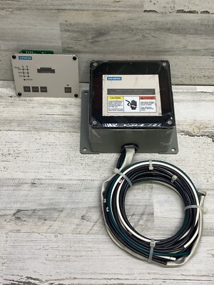 Siemens TPS-C11/160 Voltage Surge Suppressor With Counter 208/120 Voltage