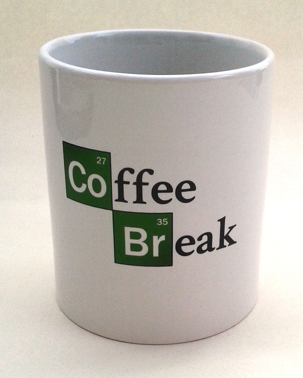 Breaking Bad (TV Drama), Coffee Break Mug, Standard size, Creasing on Box