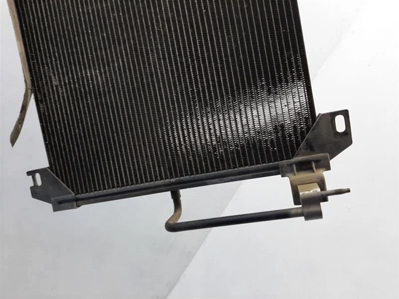 Condensador CA 02-09 GMC Envoy 89019255 - Imagem 2 de 4