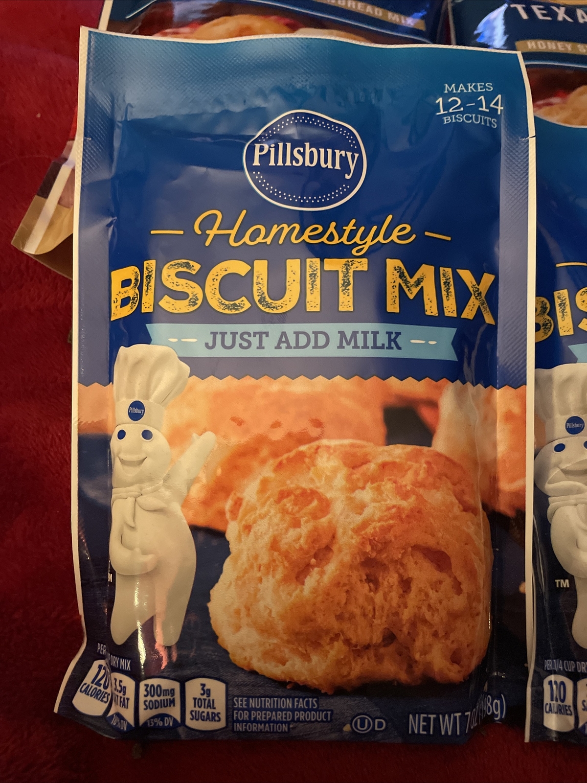 Lot Morrison’s Texas Style Honey Cornbread Mix + Pillsbury Biscuit (5