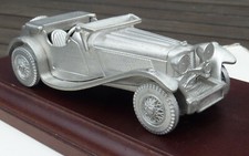 Jaguar SS-100 Massiv Metall auf Holzplatte Matchbox Yesteryear,1:43,Top-Zustand.