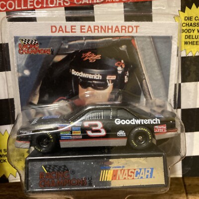 ミニカー NASCAR  #3 DALE EARNHARDT s-l400.jpg