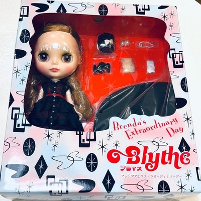 Brenda's Extraordinary Day  Neo Blythe Blythe