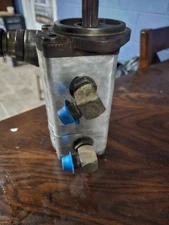 SAUER SUNDSTRAND C20.576.4L 37540  HYDRAULIC PUMP 20 SERIES MEC SIZZOR LIFT