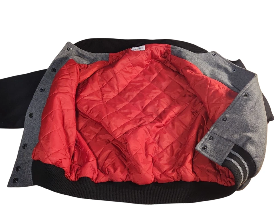 Jaqueta American Girl Varsity Letterman Média Juventude Cinza Acolchoada Snap Bordada - Imagem 3 de 4