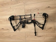 Hoyt Powermax RH 60-70 lb Compound Bow
