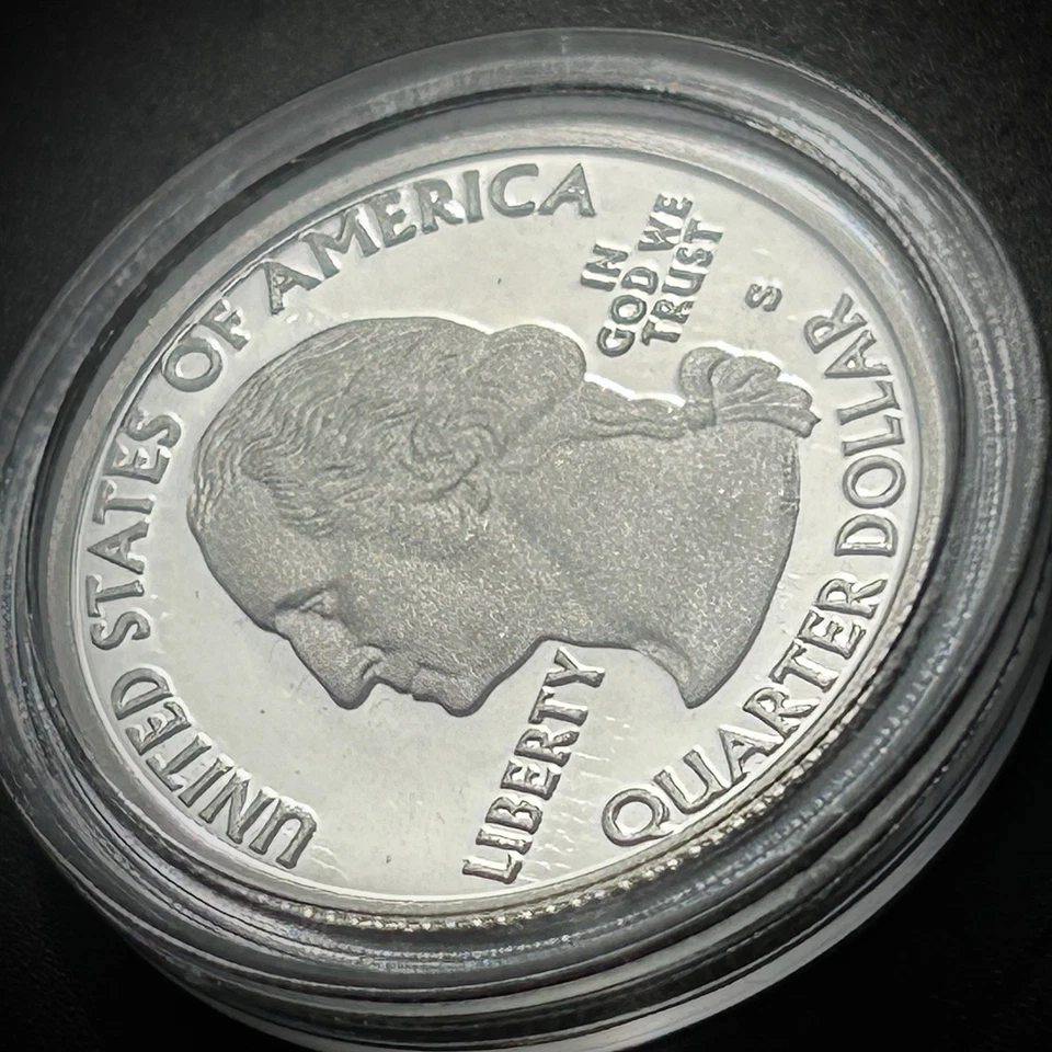 Amazing District of Columbia Proof Quarter Dollar Coin!! 💥💥 Mint Condition - Image 3 of 4