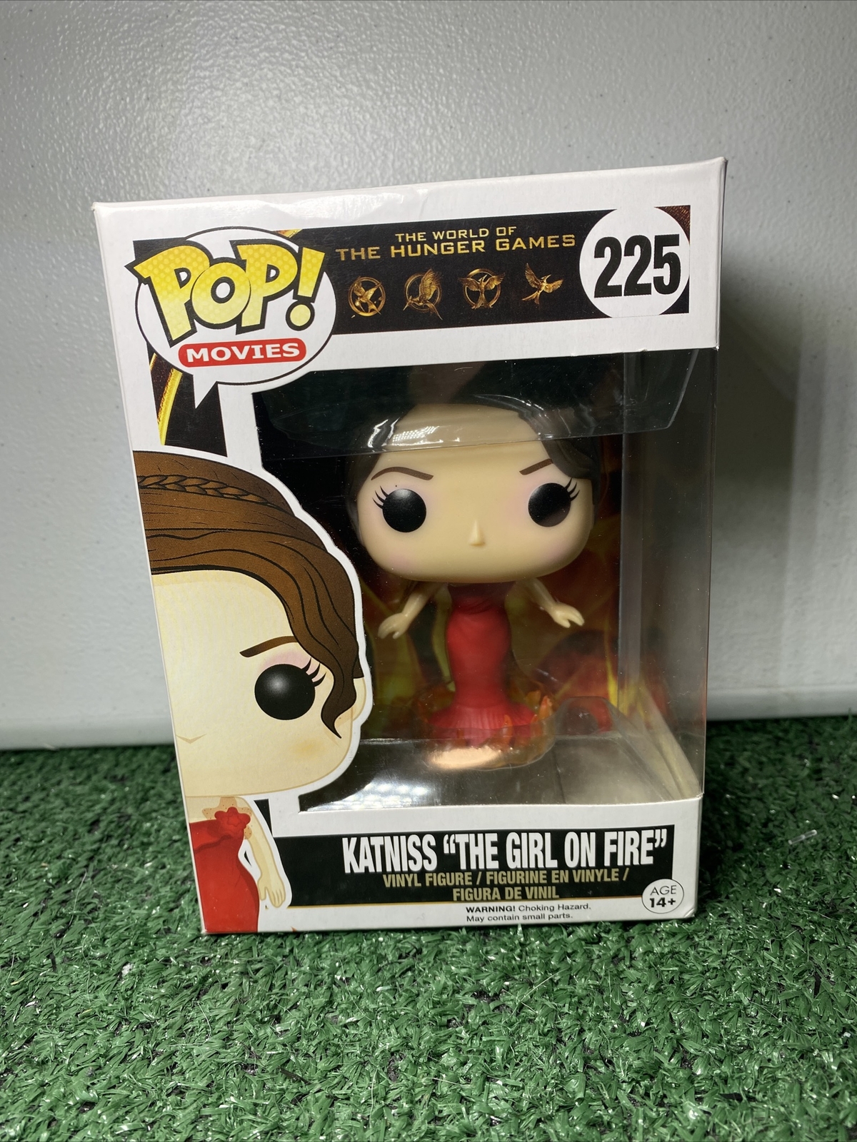 Funko Pop! Movies #225 Hunger Games Katniss “The Girl On Fire” RARE RETIRED  | eBay