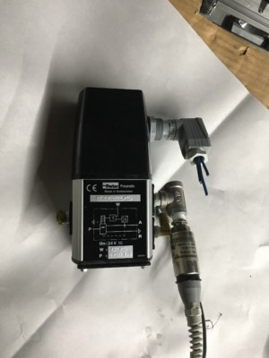 #ad PARKER PNEUMATIC PRESSURE REGULATOR P3P RJ92C400D W GEMS 2200BGG150223DA003 $200.00