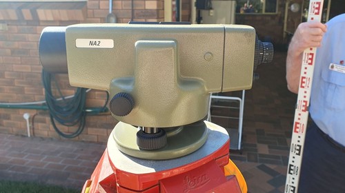 Leica NA2 universal Automatic Level 32x optic magnification - Picture 6 of 11