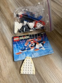 LEGO 6879 and 6814 Ice Planet: Blizzard Baron and Ice Tunnelator 