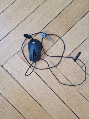 Corsair Ironclaw RGB FPS/MOBA Gaming -Maus - Schwarz