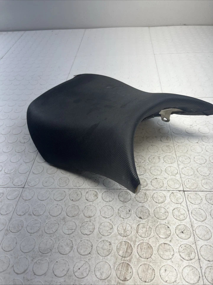 Kawasaki Ninja ZX6R 2005-2006 montaje asiento conductor delantero OEM Foto 3 de 4