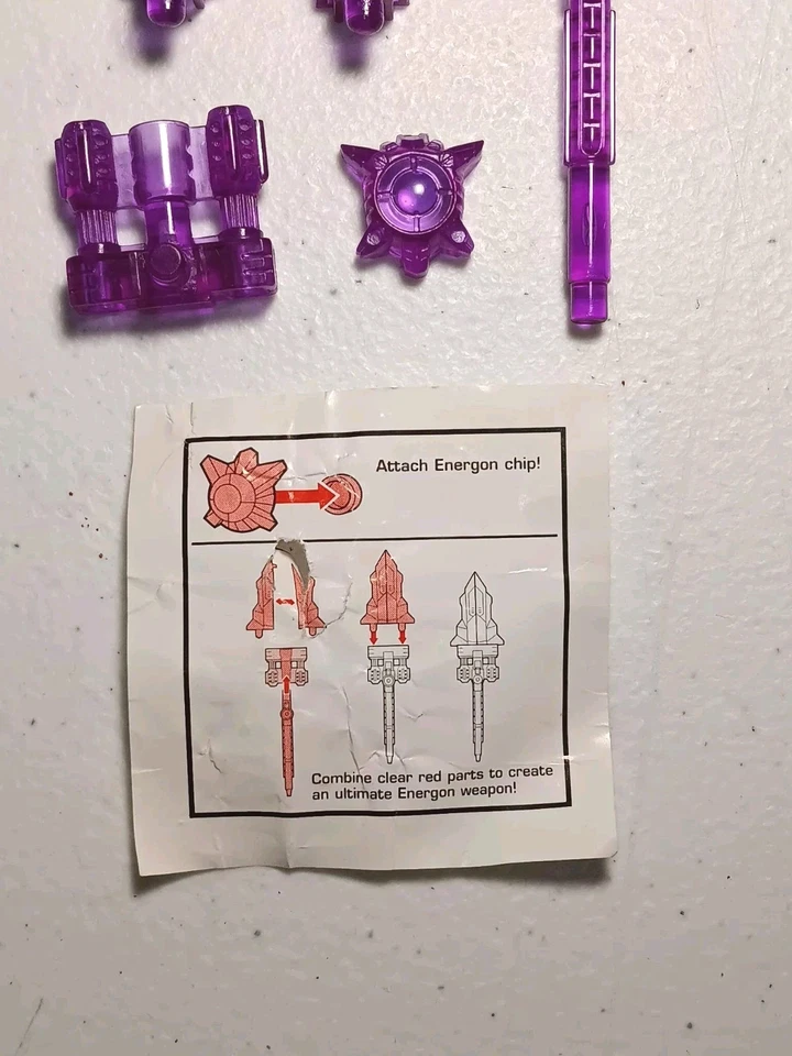 Omega Energon Spear Purple Transformers Botcon OTFCC 2004 Complete Attendee  - Image 3 of 4