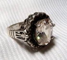 VINTAGE ART DECO STERLING SILVER CEAR CRYSTAL W/ MARCASITE RING ~ SIZE 7
