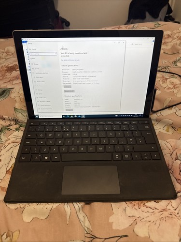 Microsoft Surface Pro i5-7a generazione 8 GB Ram 256 GB SSD Windows 11 tastiera tablet - Foto 2 di 5