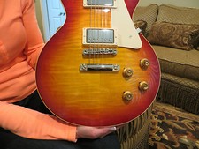 Gibson Custom Les Paul 1960 Reissue 50th Anniversary Version 1 GOLD BOOK  2010 