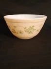 PYREX SHENANDOAH MIXING BOWL # 402 VINTAGE GREEN FLOWER & LEAF VINE ON YELLOW