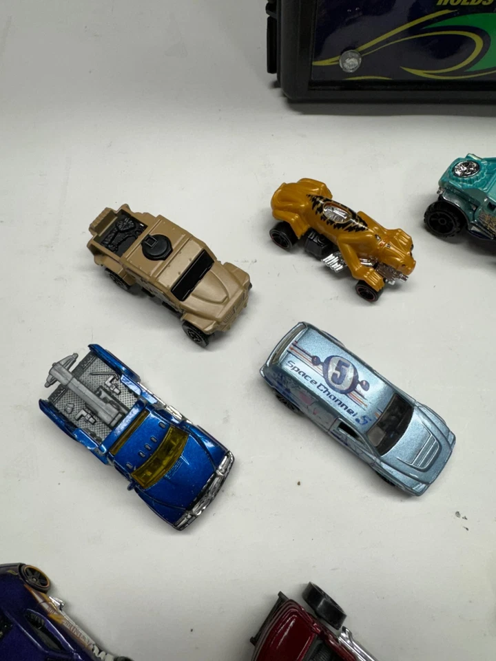 Grave Digger Hot Wheels Monster Jam Truck Carrying Case With 25+ matchbox Cars - Image 2 of 4