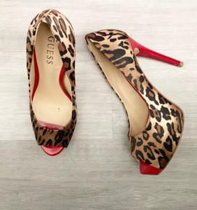 guess leopard pumps