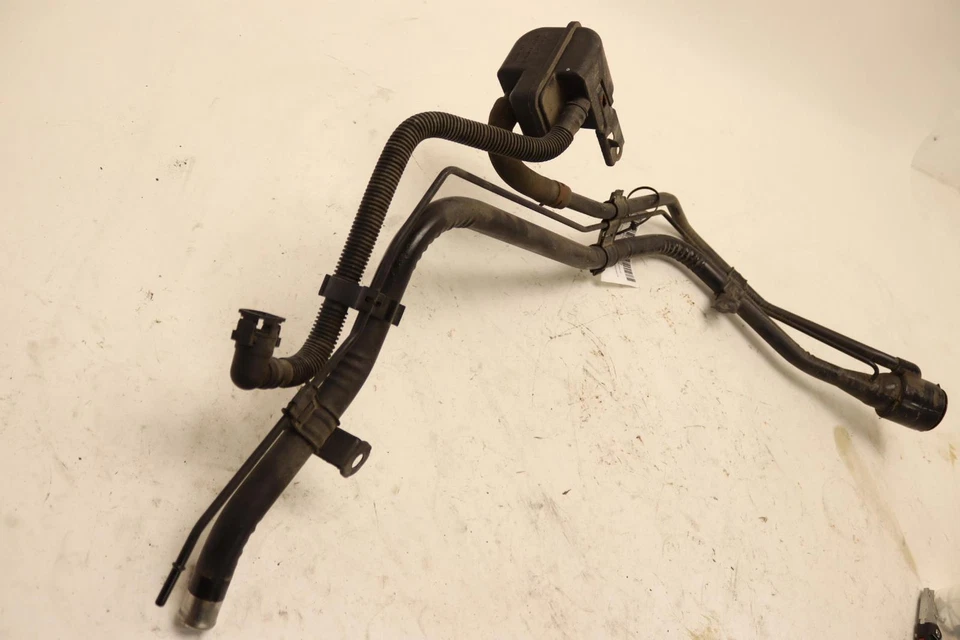 2007-2012 TOYOTA FJ CRUISER ТОПЛИВНЫЙ БАК ФИЛЬТР ГОРЛОВИНЫ ШЛАНГ ТРУБЫ OEM - Изображение 3 из 4