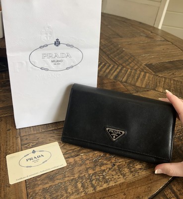 prada wallet milano