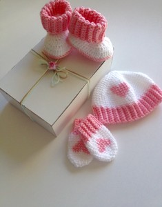 Crochet Baby Hat Mittens And Booties Baby Girl Gift Set Baby