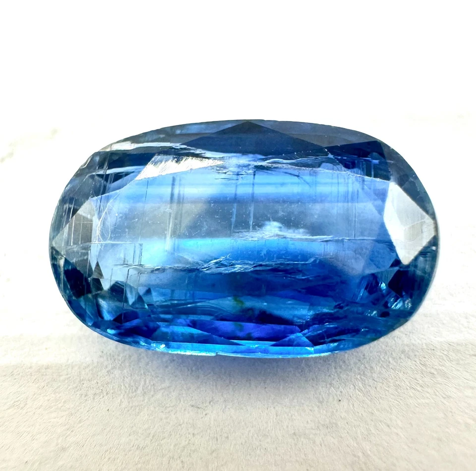 Kyanite Sapphire Gemstone, Natural Kyanite Oval Cut Loose Gemstone 4.85Ct 13x8mm - Image 2 of 4
