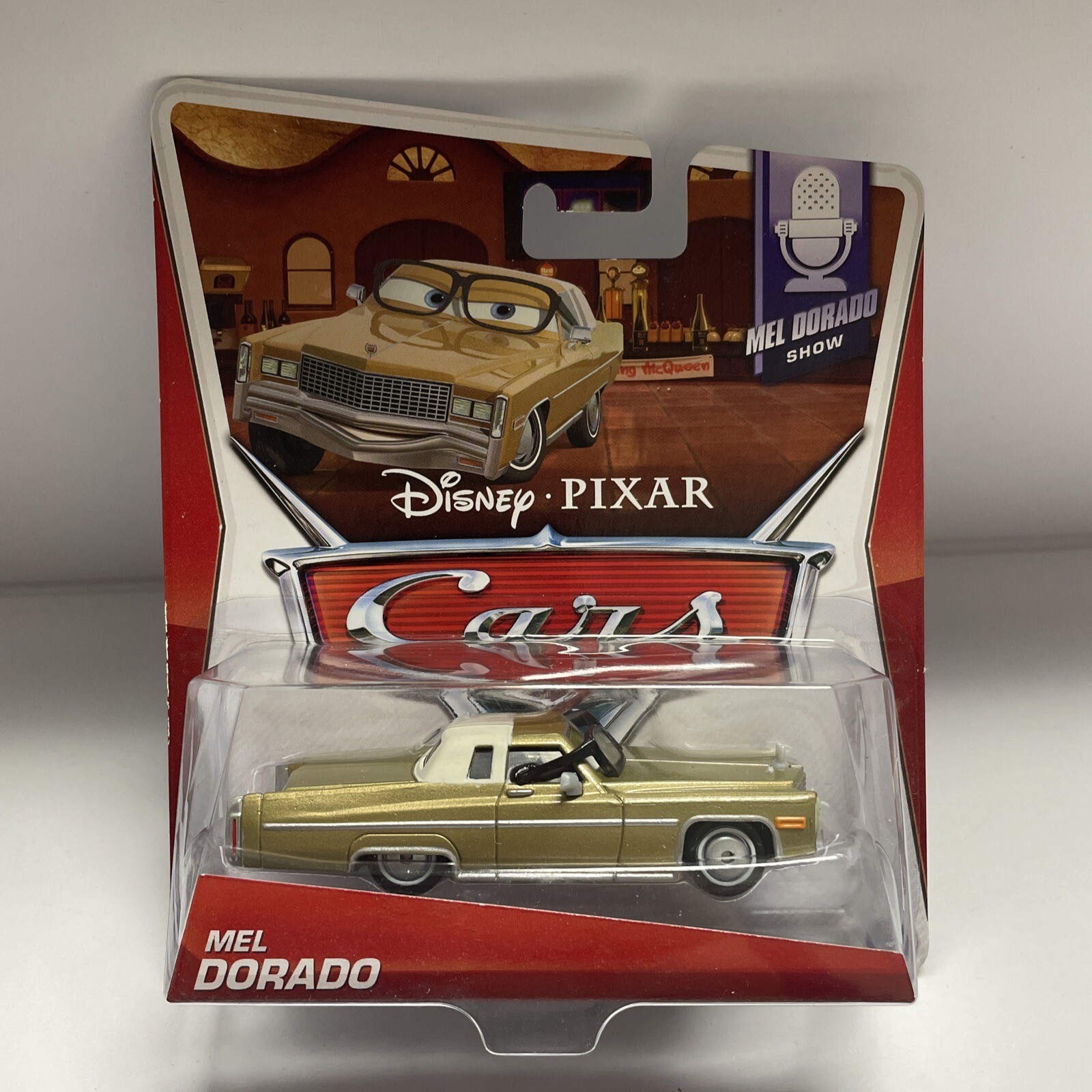 Disney Pixar Cars 2 Diecast MEL DORADO #27 2011