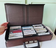 Vintage CASSETTE TAPE Brown Suitcase CARRYING CARRY STORAGE CASE With Tapes Too