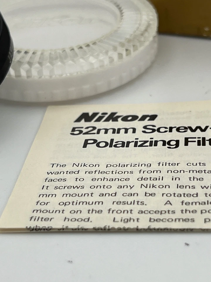 Nikon Nikkor 52mm Filter Polarizing Screw-In Vintage Filter w/ case  manual b060 - Image 3 of 4