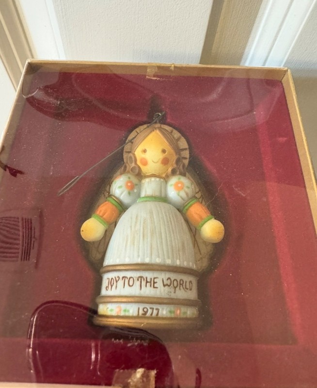 1977 Hallmark Joy to the World Angel Ornament Vintage Christmas 