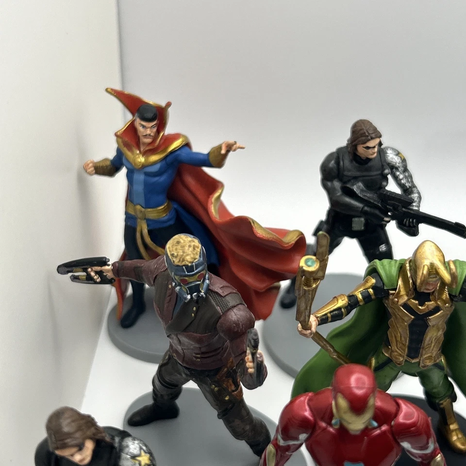 "Lote de 12 figuras de Disney Marvel Avengers 4"" Loki Ironman adornos para pasteles" Foto 2 de 4