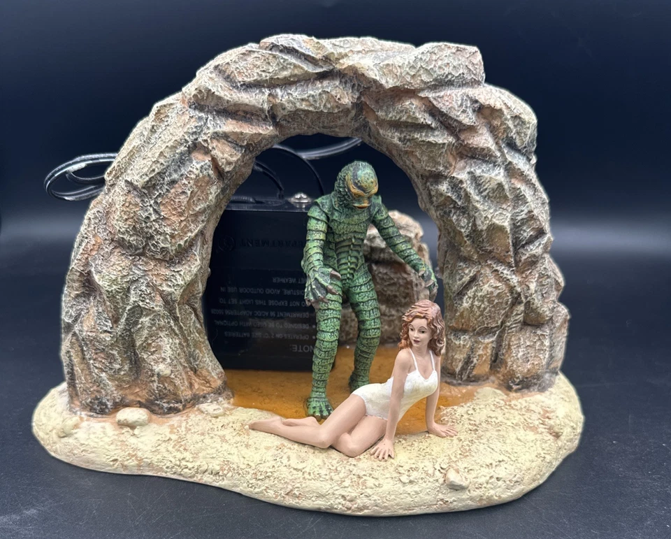 Universal Monsters Creature's Lair - Creature from the Black Lagoon Dept 56 READ - Image 2 of 4