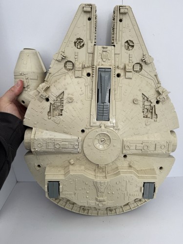 Original Vintage 1979 Kenner STAR WARS Millenium Falcon, Near Complete + 2 Figs - Picture 16 of 24