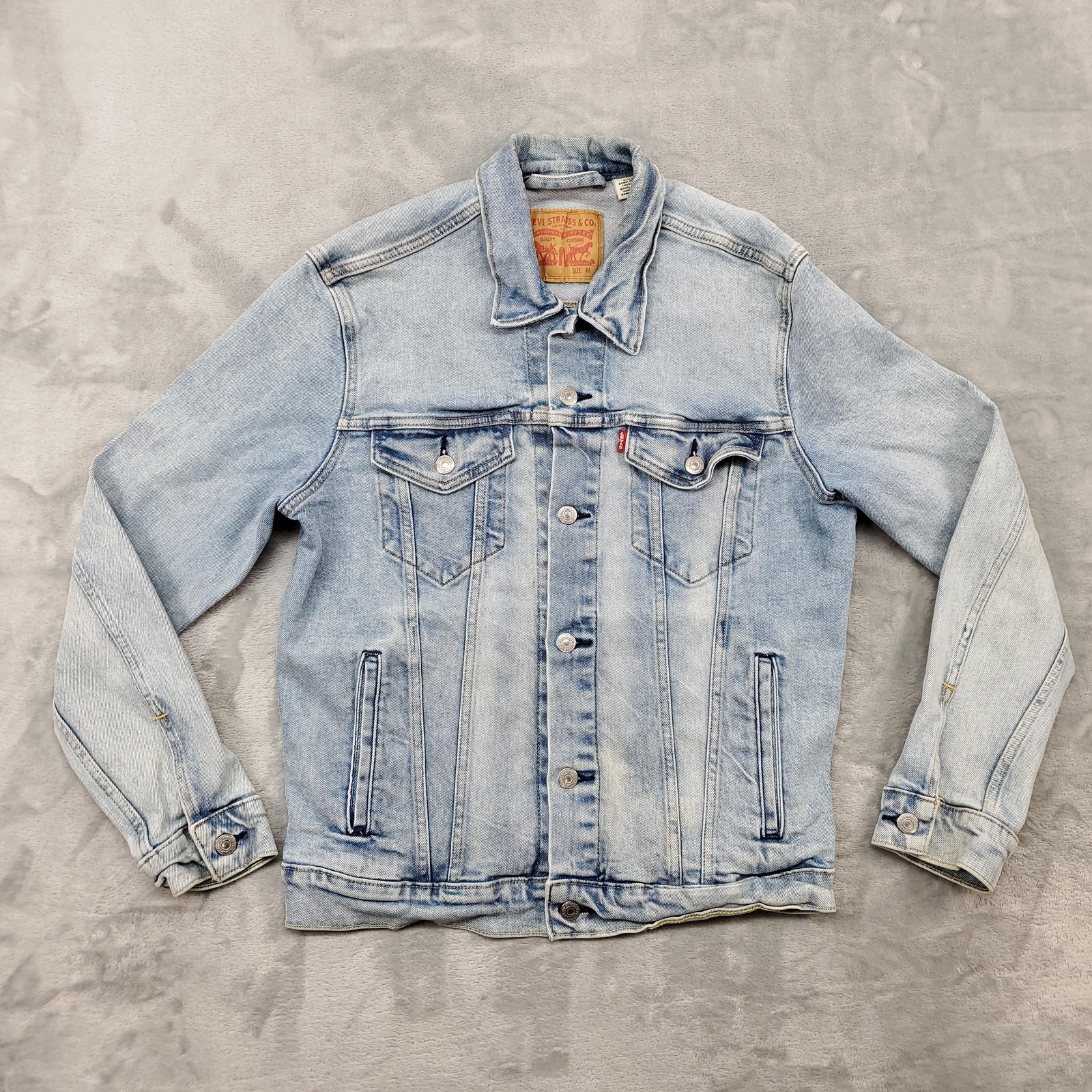 Levi's Denim Jacket Mens Medium Light Wash Blue Trucker Type
