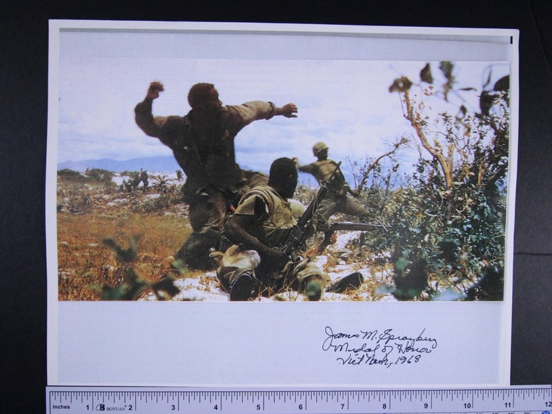 VIETNAM MOH JAMES SPRAYBERRY AUTOGRAPH ITEM~