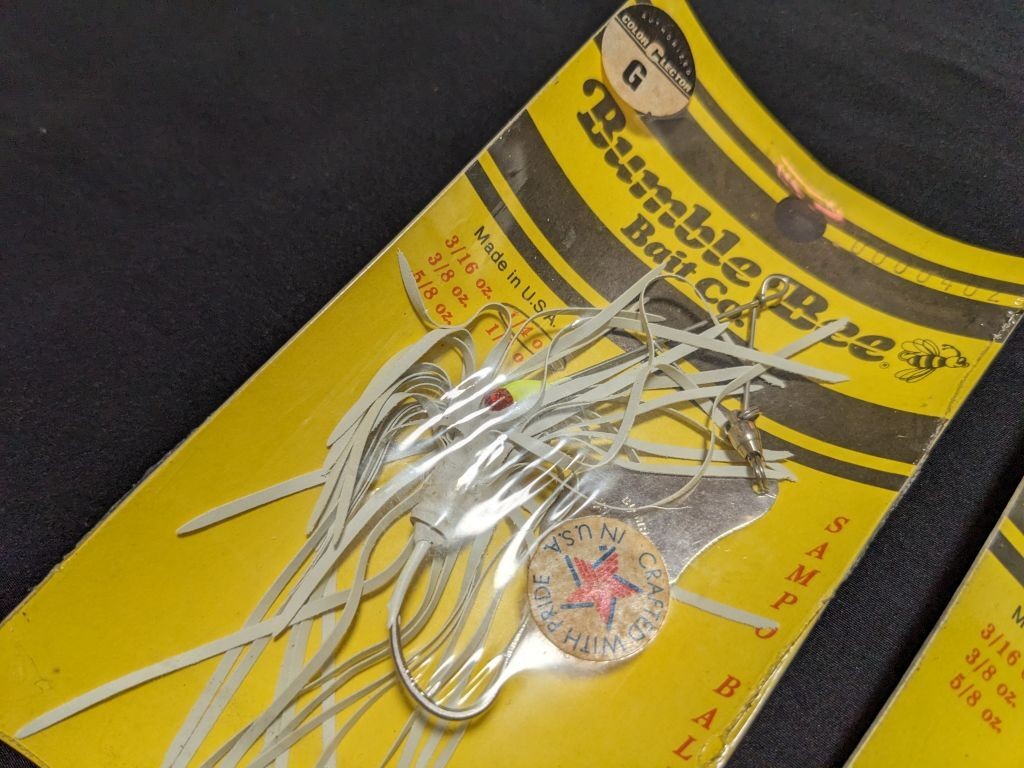 Bumble Bee spinnerbait 1/4oz set of 2 Near Mint1 Bumble Bee Bait Co. American - Image 2