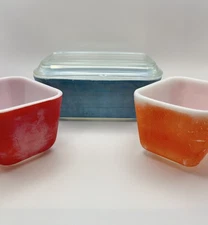 Vintage Pyrex Refrigerator Dishes Lot of 3 Blue Red Orange Glass Dish w Lid