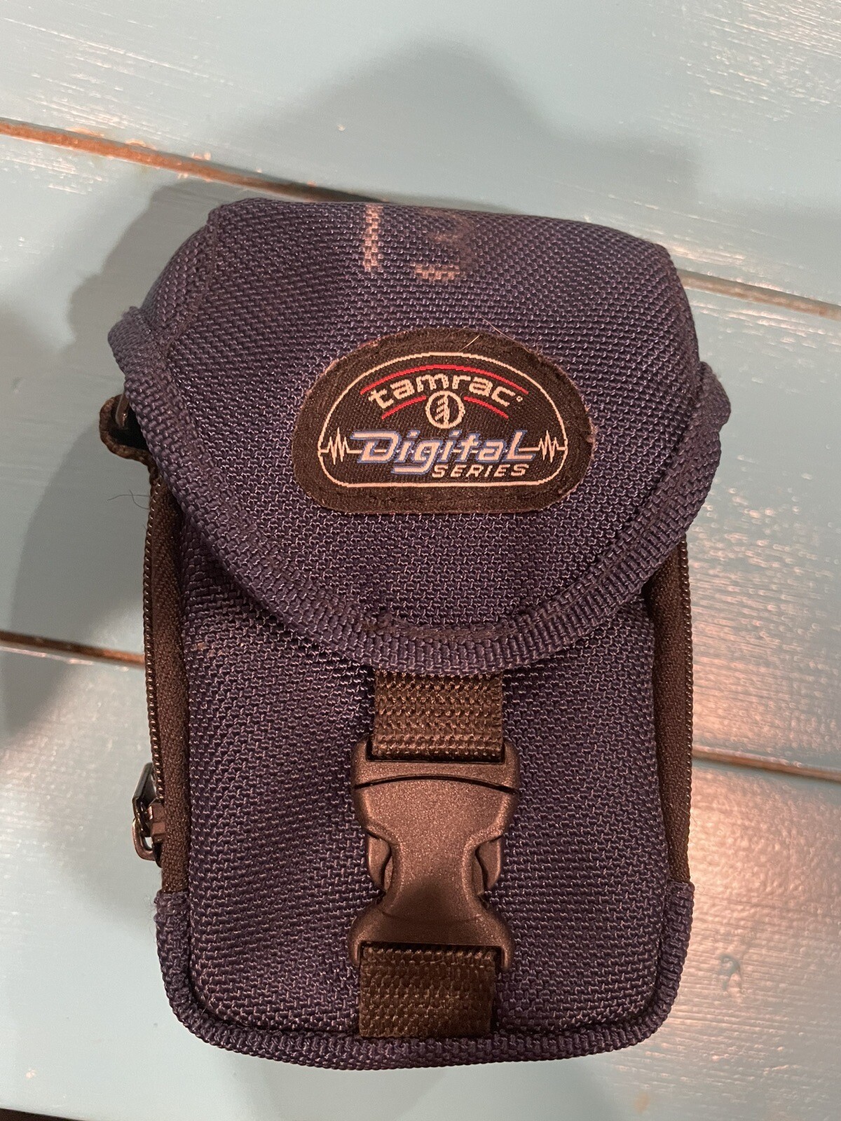 Tamrac Digital Series 5691 Camera Bag - Small Point-and-Shoot Soft Case Padded