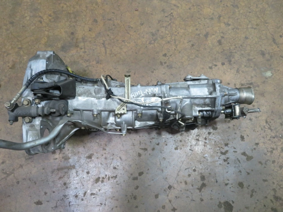 2000-2003 SUBARUHERITAGE GT 2.0i 5-SPEED МЕХАНИЧЕСКАЯ КОРОБКА ПЕРЕДАЧ F.D 4.111 TY754VBBBA - Изображение 3 из 4