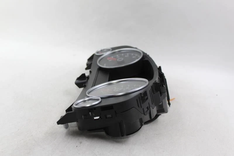 Grupo de velocímetros 71 k millas 180 MPH para Volkswagen Touareg 2015-16 OEM #26439 Foto 3 de 4