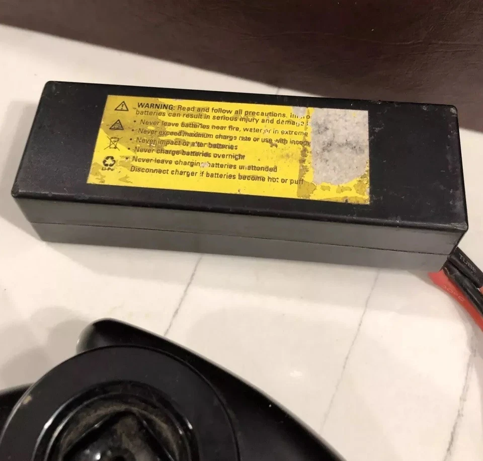 RC Blade Gem Fan Hulkie Novak FR Sky Remote Control MISC PARTS LOT - Image 4 of 4