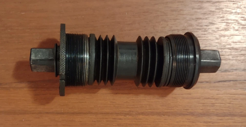 Bicicleta Antigua De Colección Ciclismo YST Soporte Inferior Cuadrado Cónico 73mmx121mm Tamaño Ciclismo Foto 2 de 4