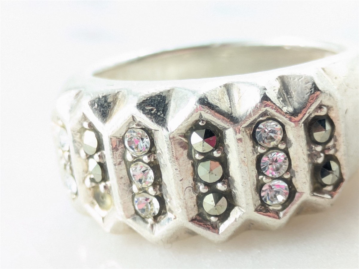 Vintage Solid Sterling Sparkling Gemstone Brutalist Design Ring Size 8 -10 Grams