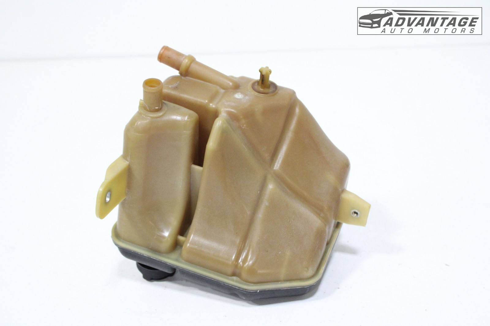2014-2021 MASERATI GHIBLI 3.0L V6 COOLANT EXPANSION TANK RESERVOIR W/ CAP OEM