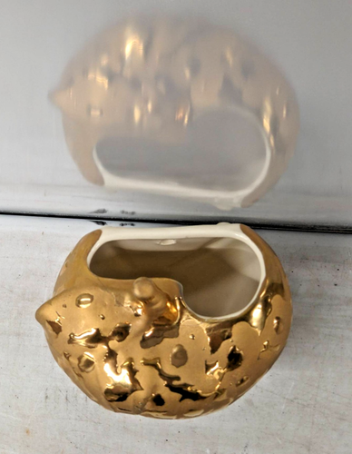 Vintage 24K Gold finished Ceramic Apple-Shaped Wall Pocket Made in Japan - Picture 3 of 14